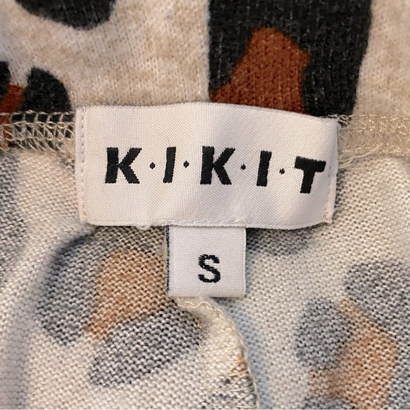 KIKIT sweat-style,cheetah print pants. Size S - Picture 2 of 4
